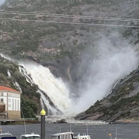 Casa Entrehorreos Tatil Evi Carnota